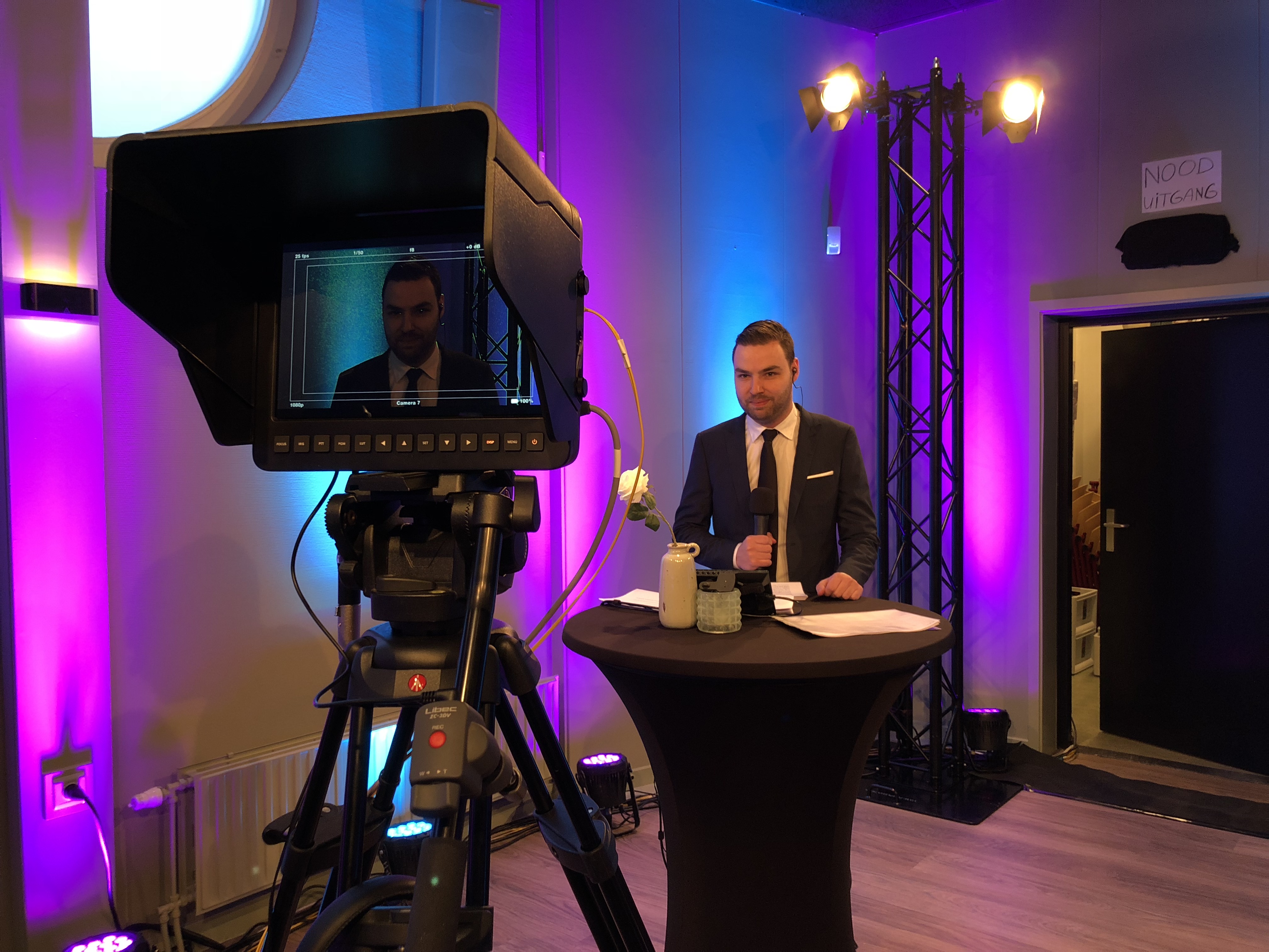 Live Reporter voor de interviews